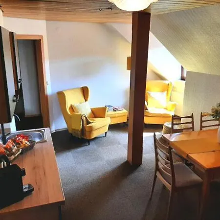 Hirsch Inn *